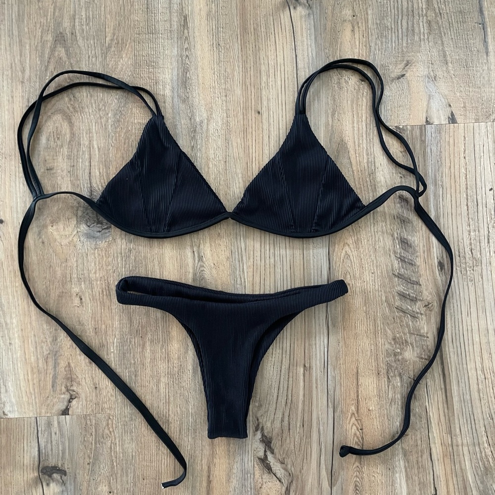 Kulani Kinis Ribbed Pitch Black Bikini